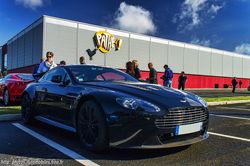 Aston Martin V12 Vantage