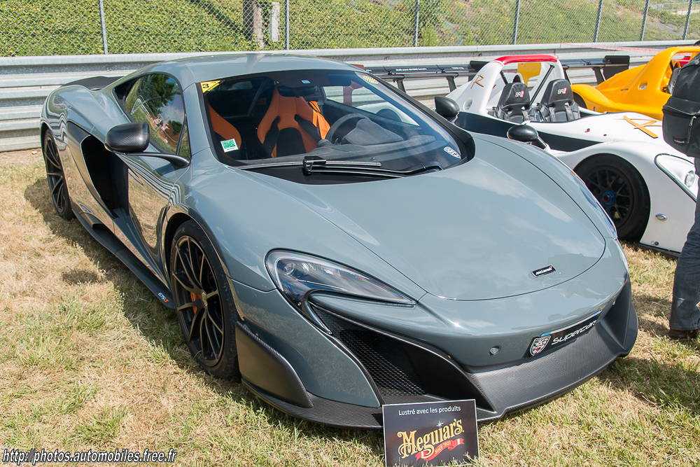 McLaren_675LT_1