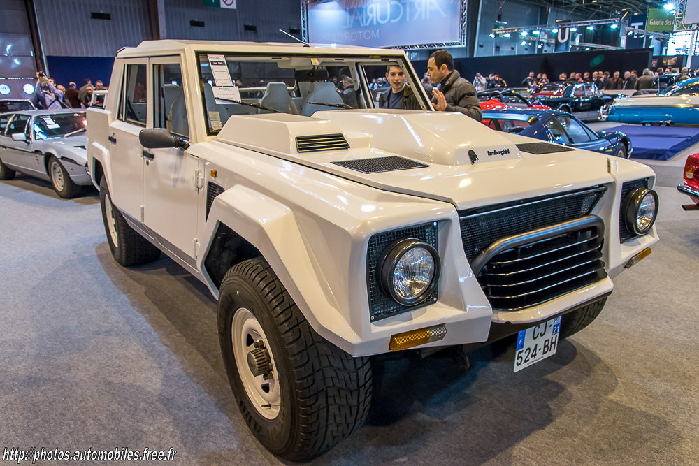 Lamborghini_LM002_2