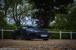 Aston Martin V12 Vantage