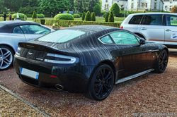 Aston Martin V12 Vantage