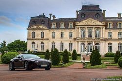 Aston Martin V8 Vantage S